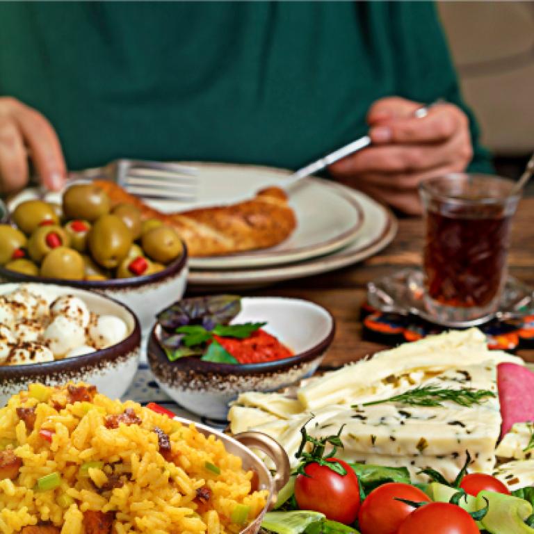 Start Your Day in a Healthy Way with Nourishing Sehri Foods